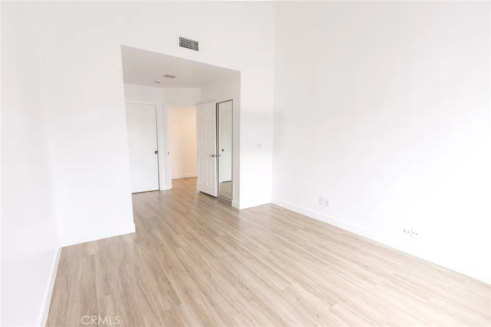 3010 Elmira #42 Costa Mesa, CA 92626