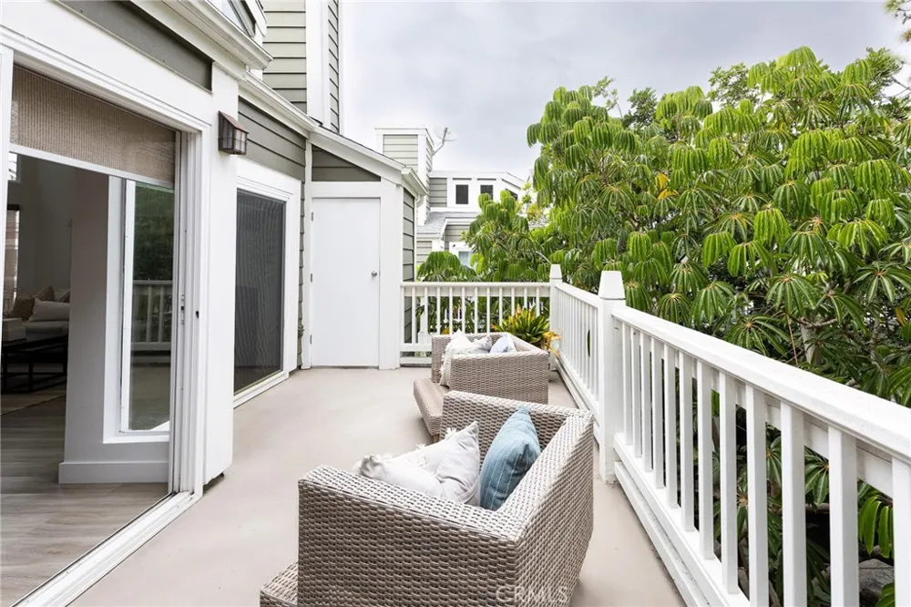 3010 Elmira #42 Costa Mesa, CA 92626