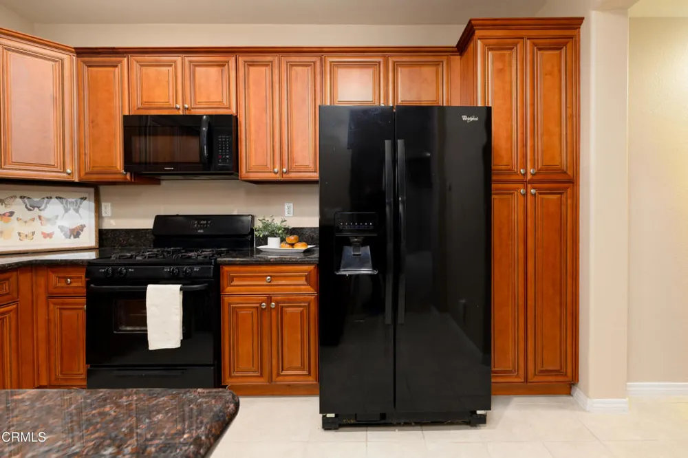 3378 Shadetree Way Camarillo, CA 93012