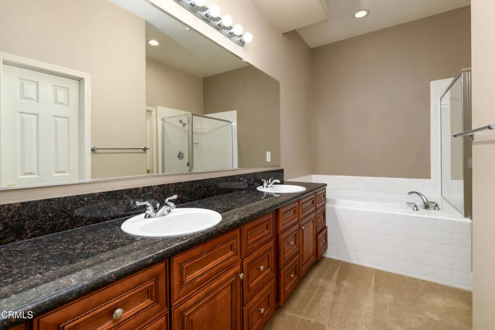 3378 Shadetree Way Camarillo, CA 93012