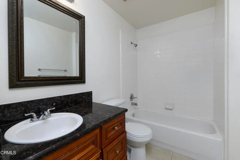 3378 Shadetree Way Camarillo, CA 93012