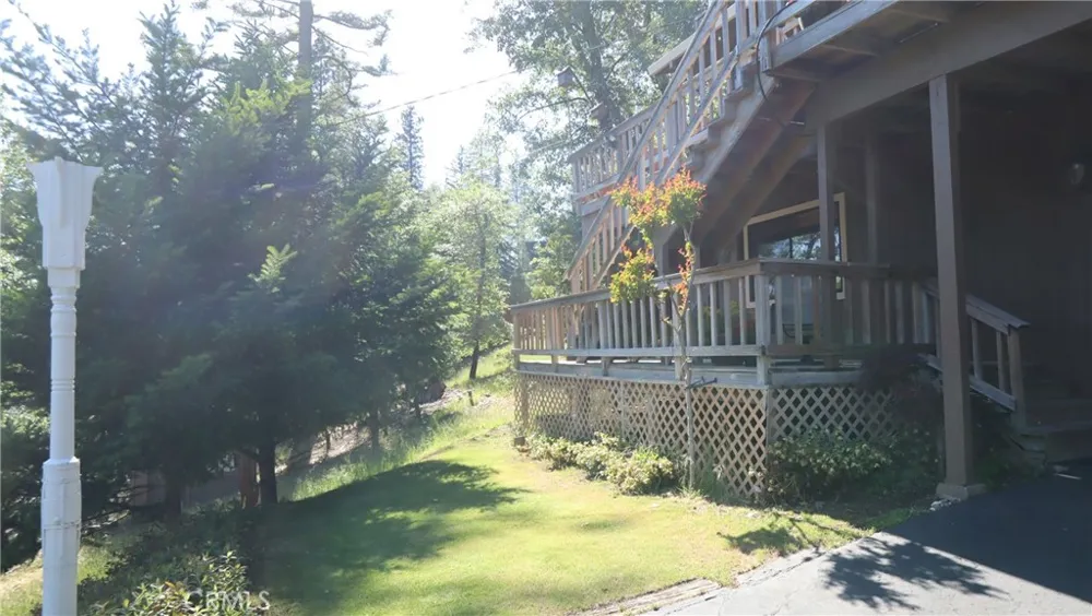 9714 St Helena Cobb, CA 95426