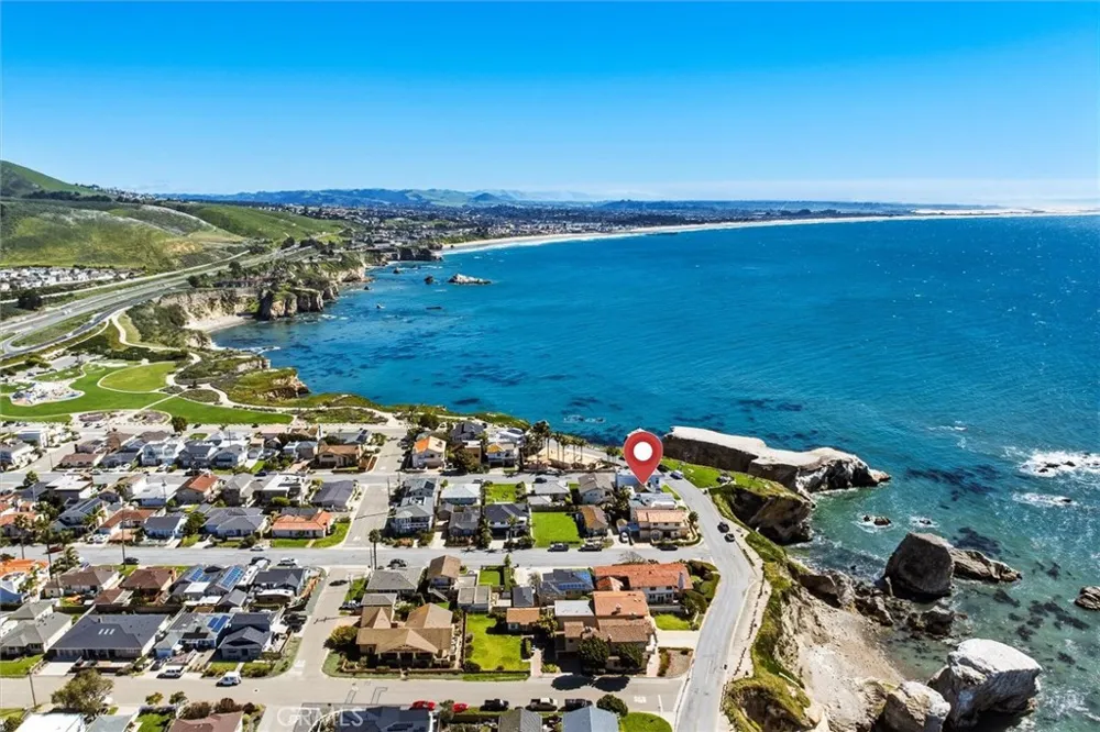 428 Ocean Blvd Pismo Beach, CA 93449
