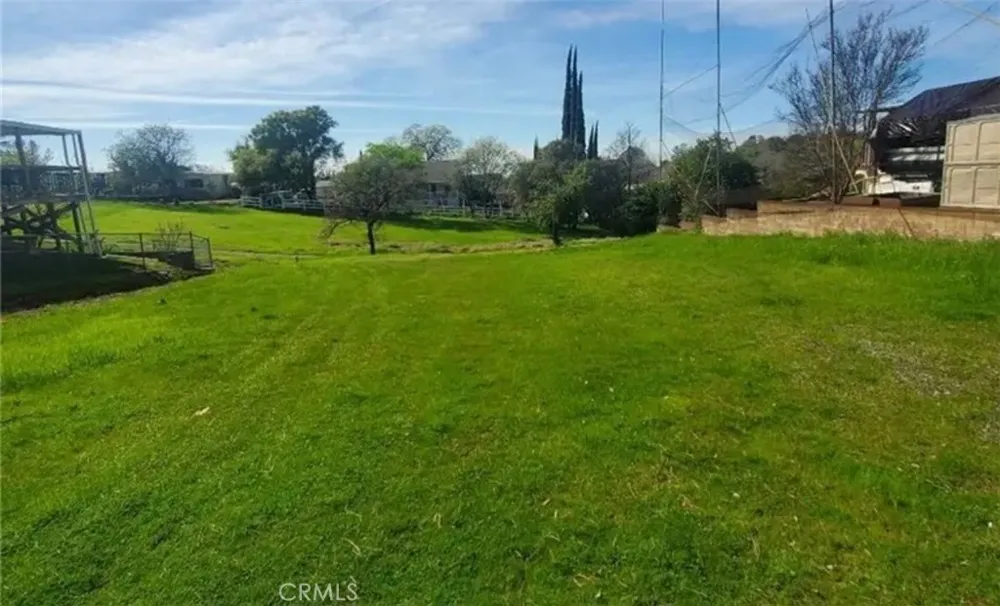 517 Silver Leaf Oroville, CA 95966