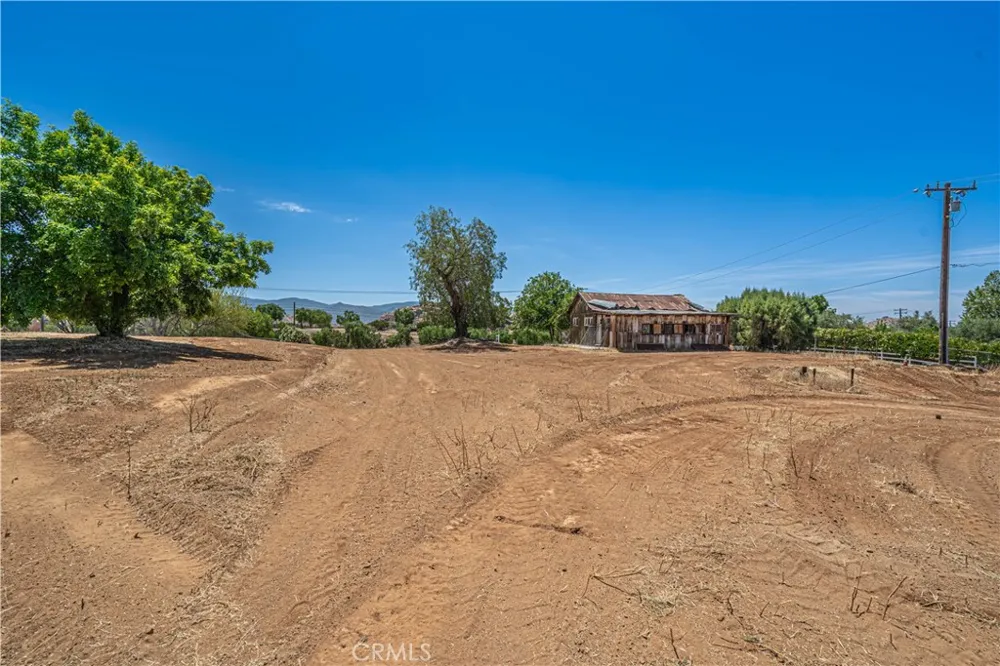 10367 Escondido Canyon Agua Dulce, CA 91390