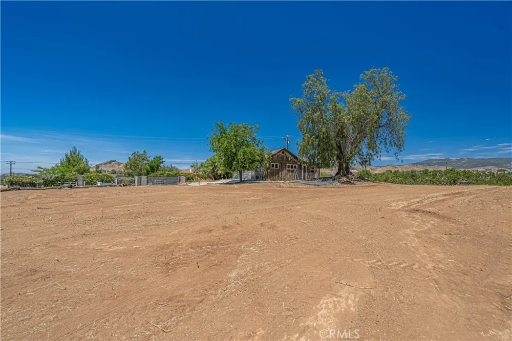 10367 Escondido Canyon Agua Dulce, CA 91390