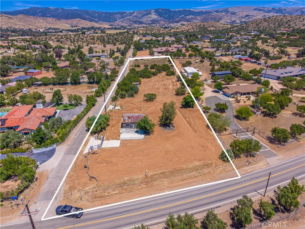 10367 Escondido Canyon Agua Dulce, CA 91390