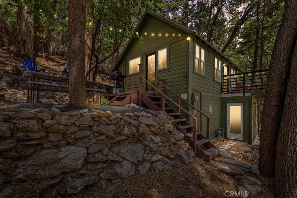27010 State Highway 189 Blue Jay, CA 92317