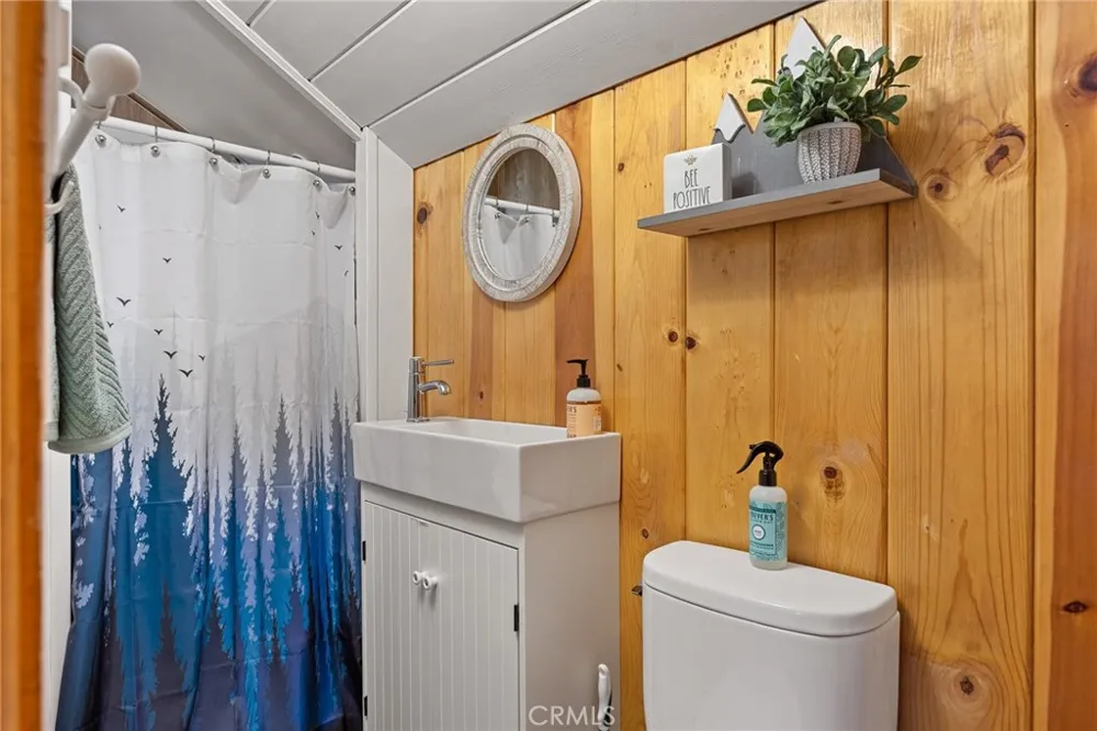 27010 State Highway 189 Blue Jay, CA 92317