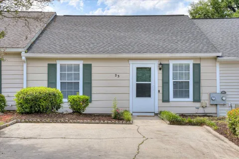 23 Londonberry Lane