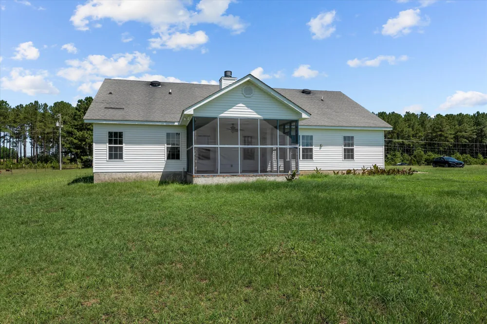 885 Hobbs Mill Road Dearing, GA 30808