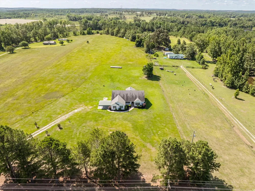 885 Hobbs Mill Road Dearing, GA 30808