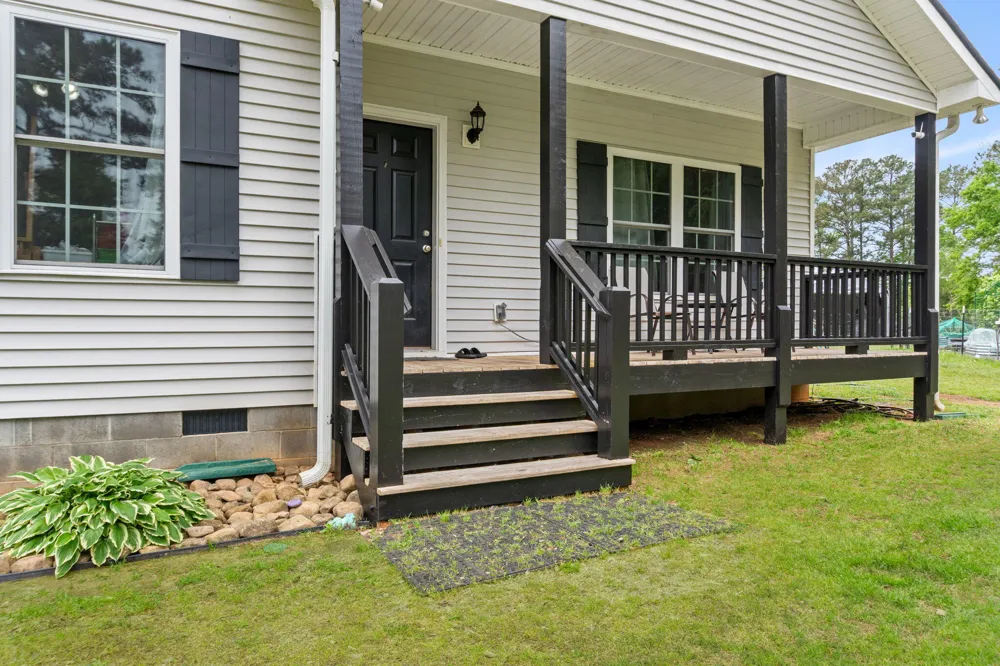843 Us-25 Edgefield, SC 29824