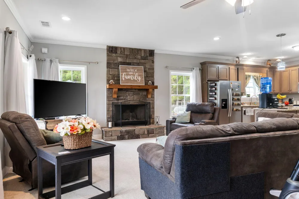 843 Us-25 Edgefield, SC 29824