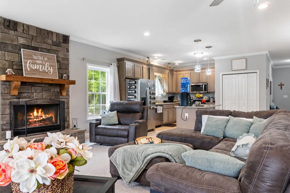 843 Us-25 Edgefield, SC 29824