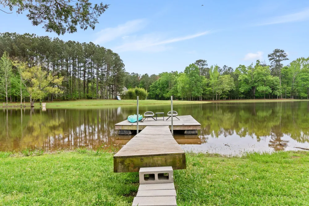 843 Us-25 Edgefield, SC 29824