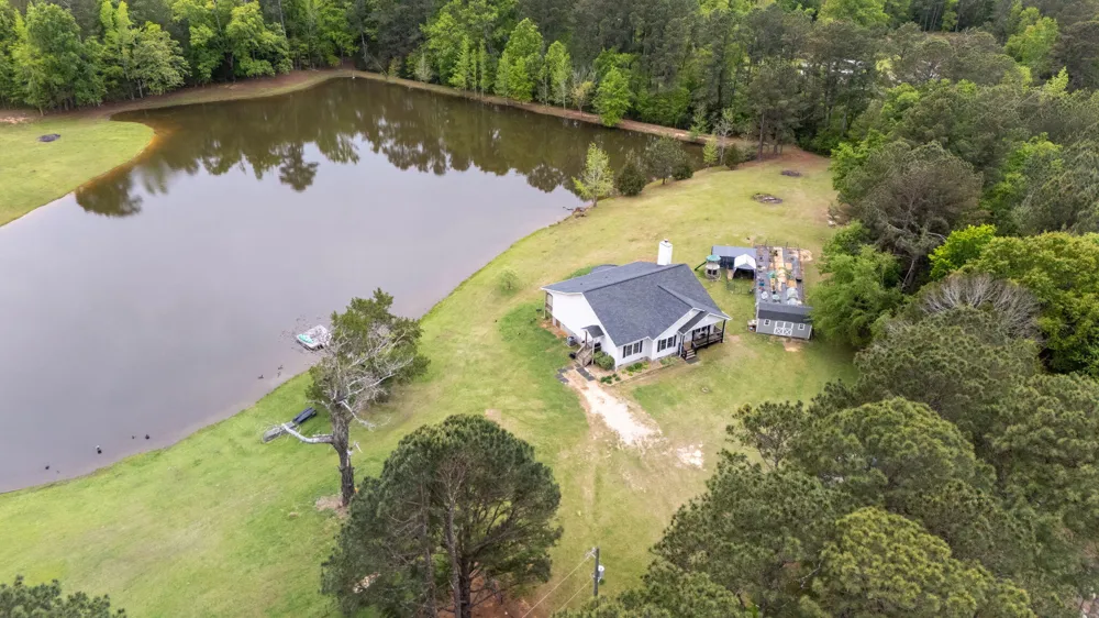 843 Us-25 Edgefield, SC 29824