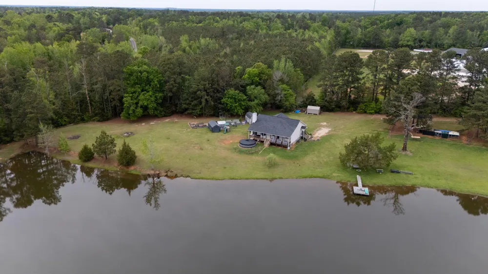 843 Us-25 Edgefield, SC 29824