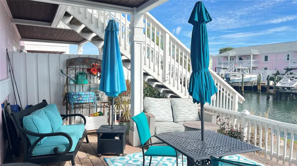 5164 BEACH DRIVE SE #B furnished St Petersburg, FL 33705