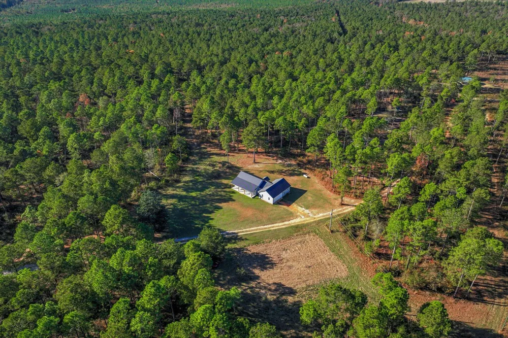 10596 Sand Valley Road Avera, GA 30803