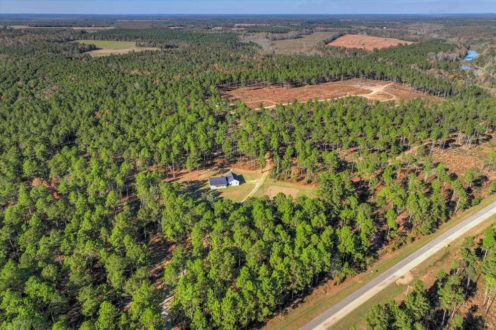 10596 Sand Valley Road Avera, GA 30803