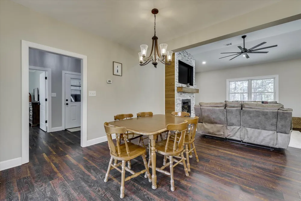 10596 Sand Valley Road Avera, GA 30803