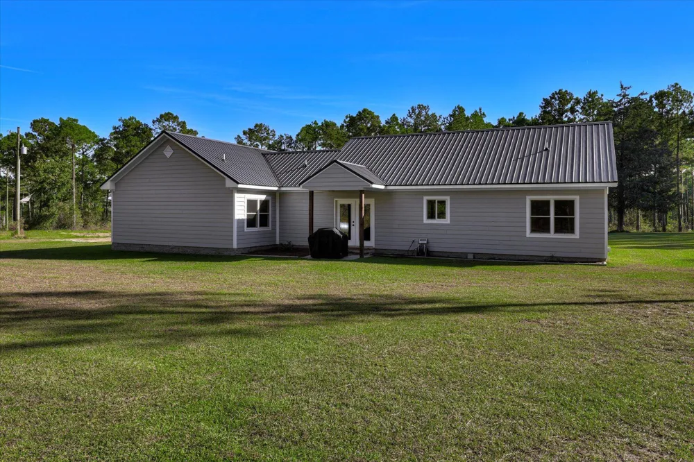 10596 Sand Valley Road Avera, GA 30803
