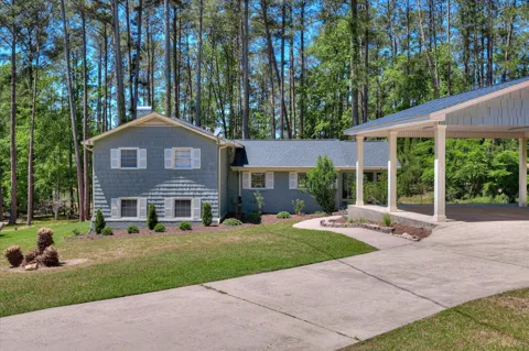 3231 Bay Shore Drive