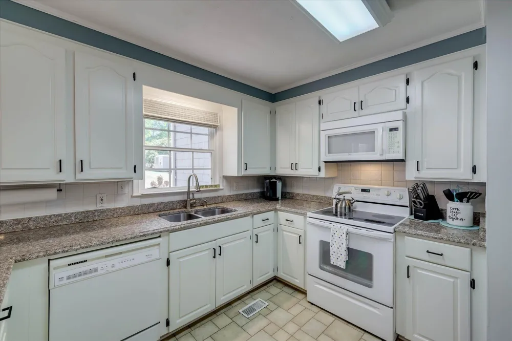 3231 Bay Shore Drive Lincolnton, GA 30817