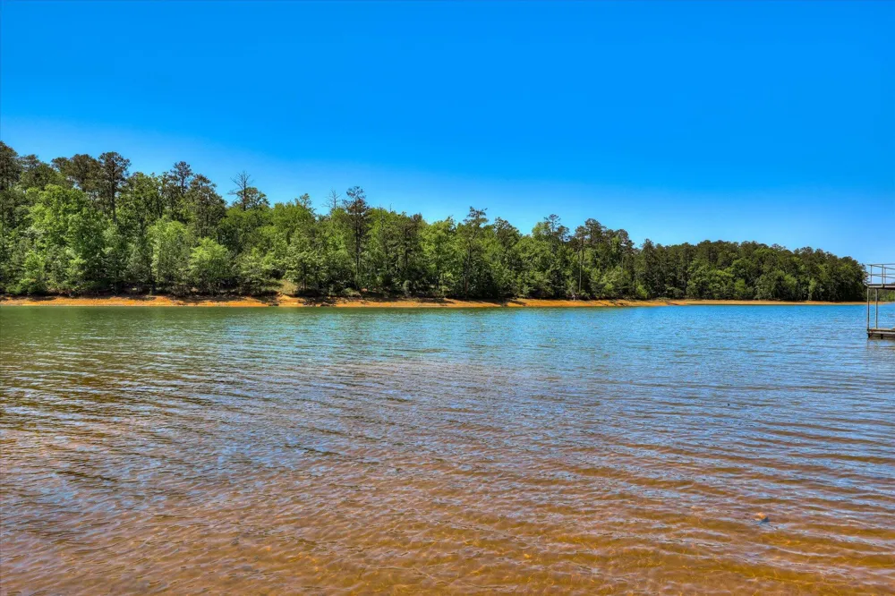 3231 Bay Shore Drive Lincolnton, GA 30817