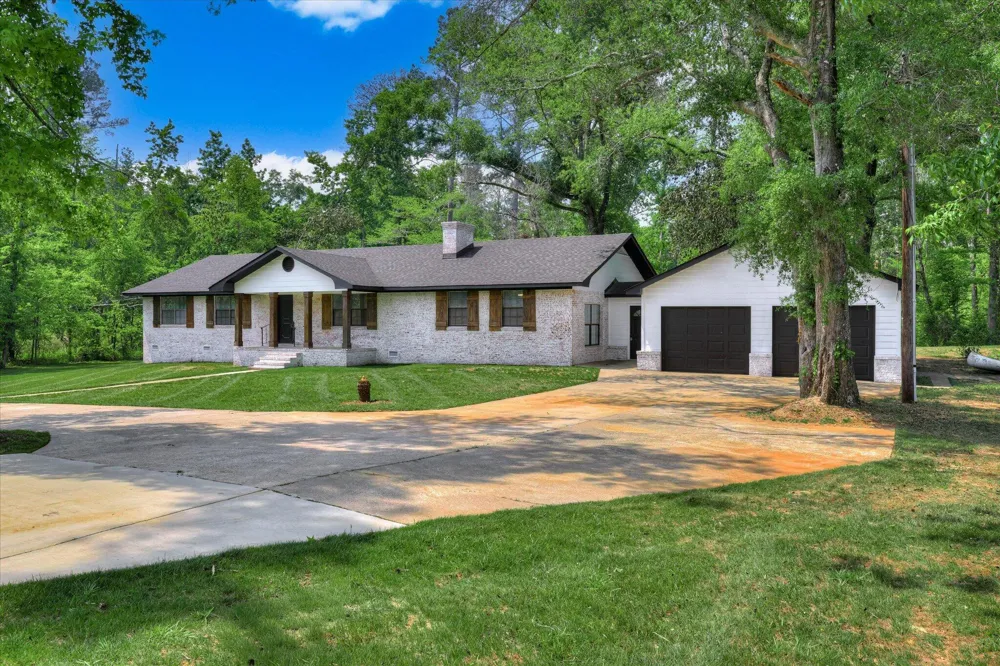 2784 Highway 1 Louisville, GA 30434