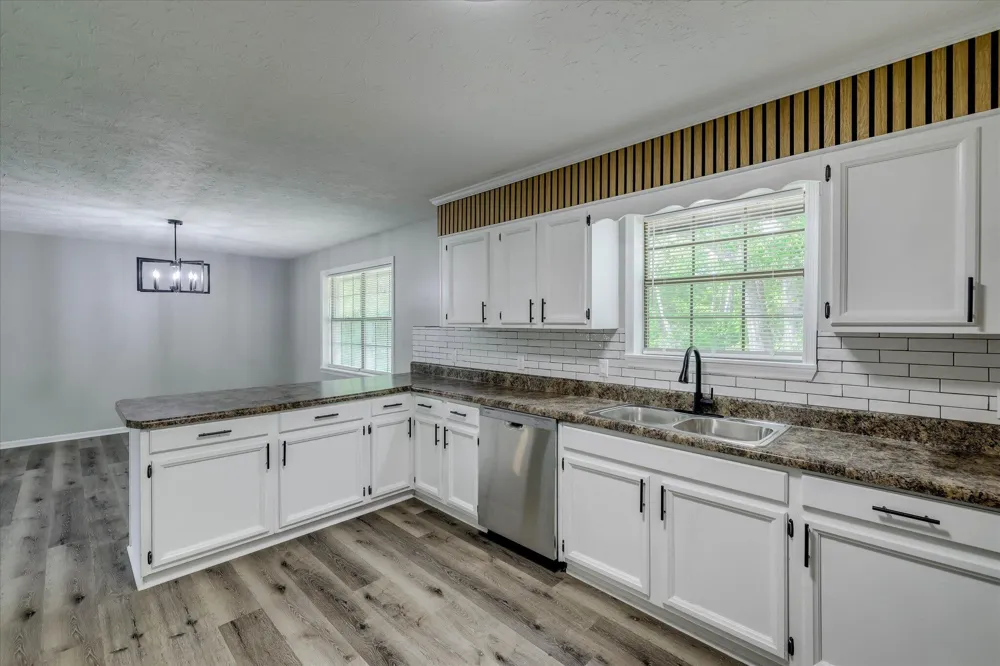 2784 Highway 1 Louisville, GA 30434