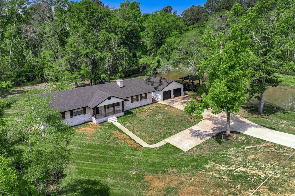 2784 Highway 1 Louisville, GA 30434