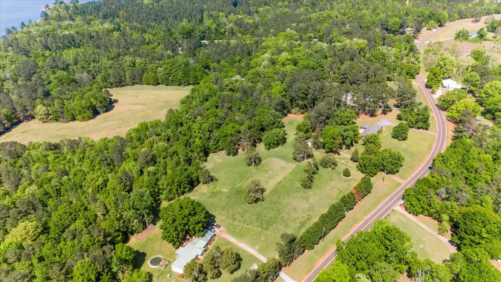 4375 Chamberlain S Ferry Road Lincolnton, GA 30817