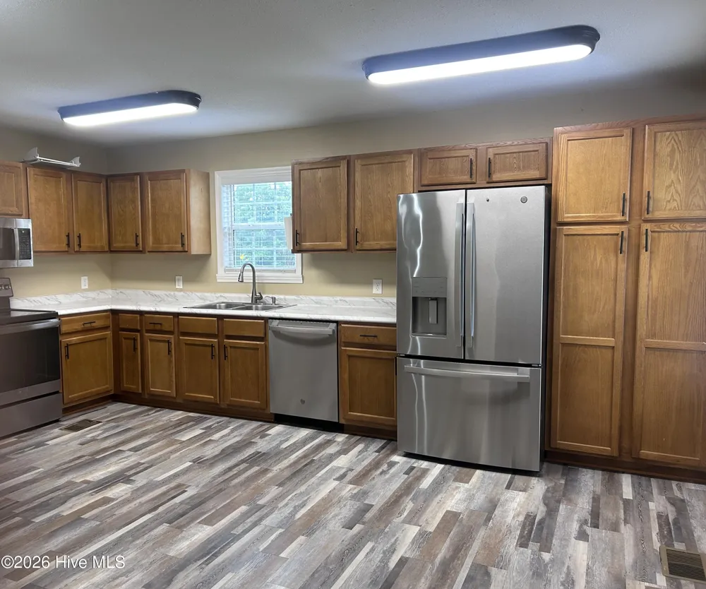 231 Advantage Lane Swainsboro, GA 30401