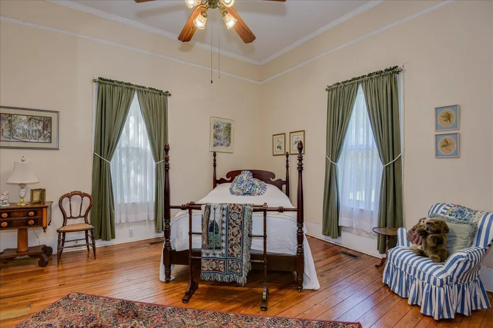 501 Buncombe Street Edgefield, SC 29824