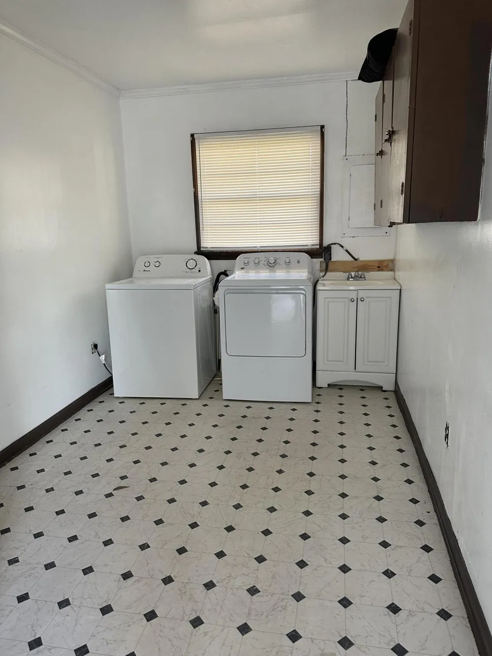 118 Alexander Street Crawfordville, GA 30631