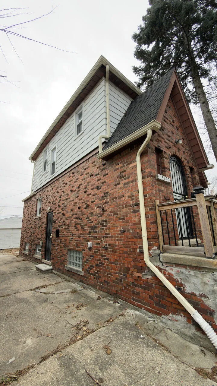15890 Evanston Street Detroit, MI 48224