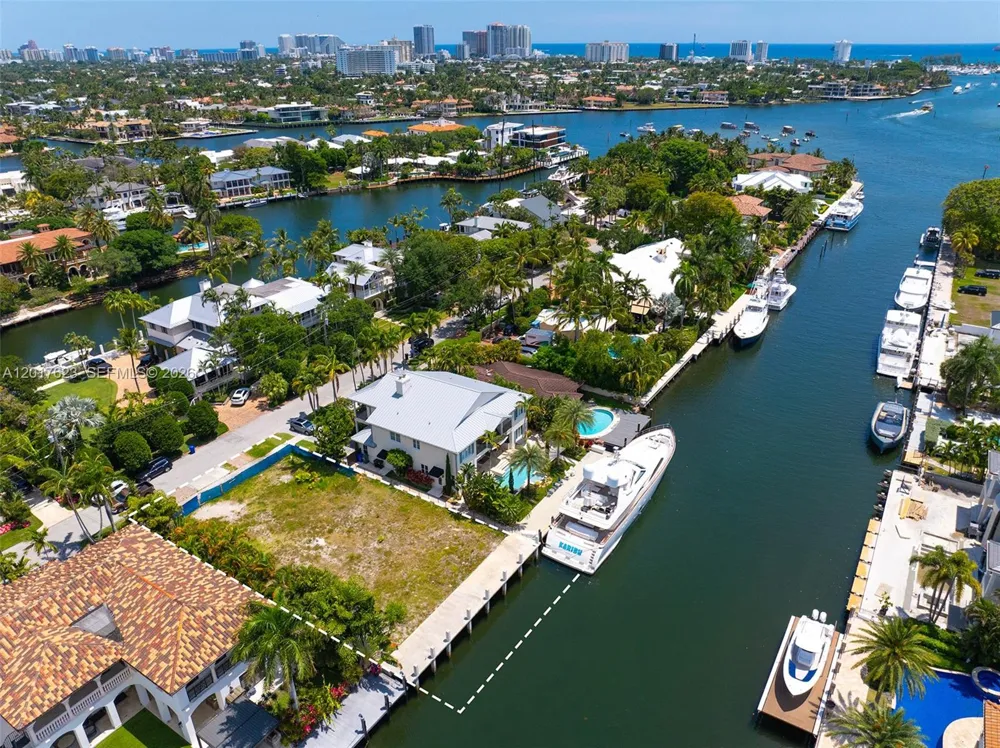 1776 SE 9th St Fort Lauderdale, FL 33316
