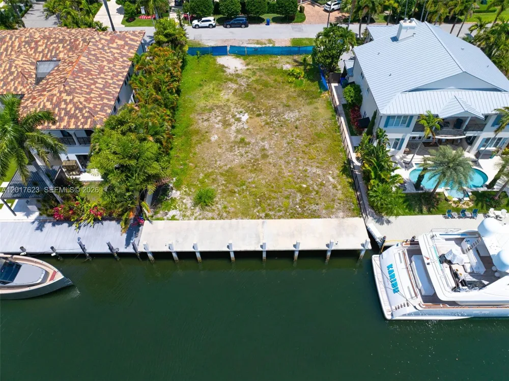 1776 SE 9th St Fort Lauderdale, FL 33316