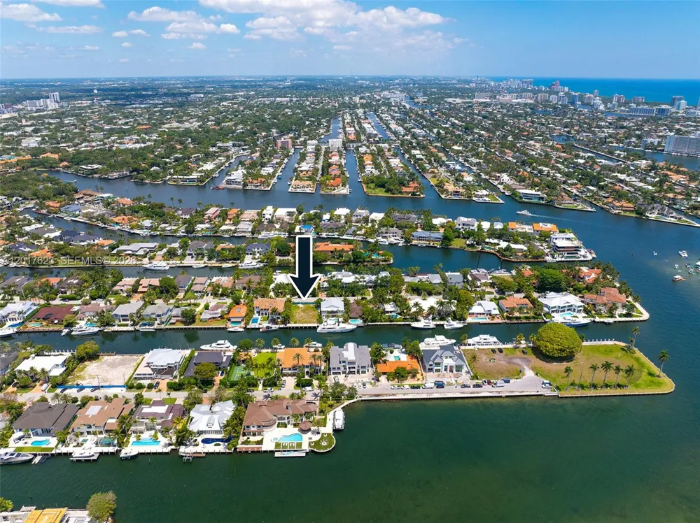 1776 SE 9th St Fort Lauderdale, FL 33316