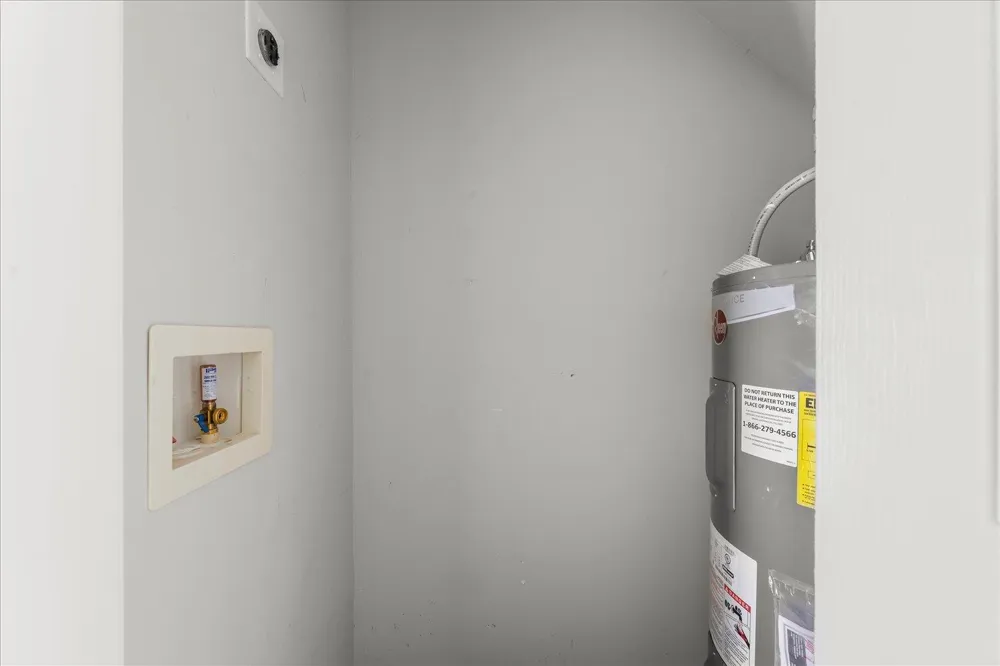 2604 Campbellton Road #D2 Atlanta, GA 30311