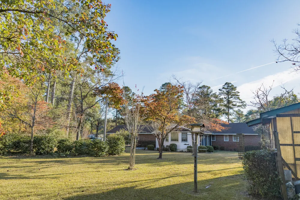 341 Azalea Avenue Millen, GA 30442