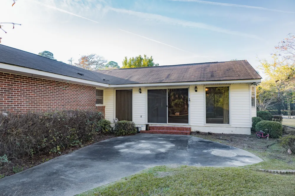 341 Azalea Avenue Millen, GA 30442