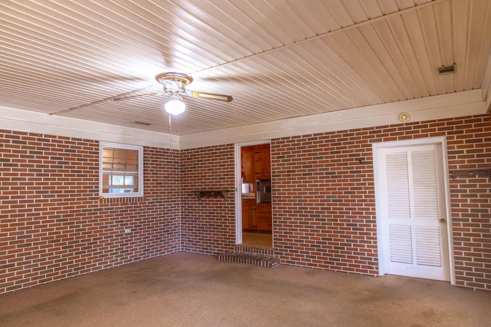 341 Azalea Avenue Millen, GA 30442