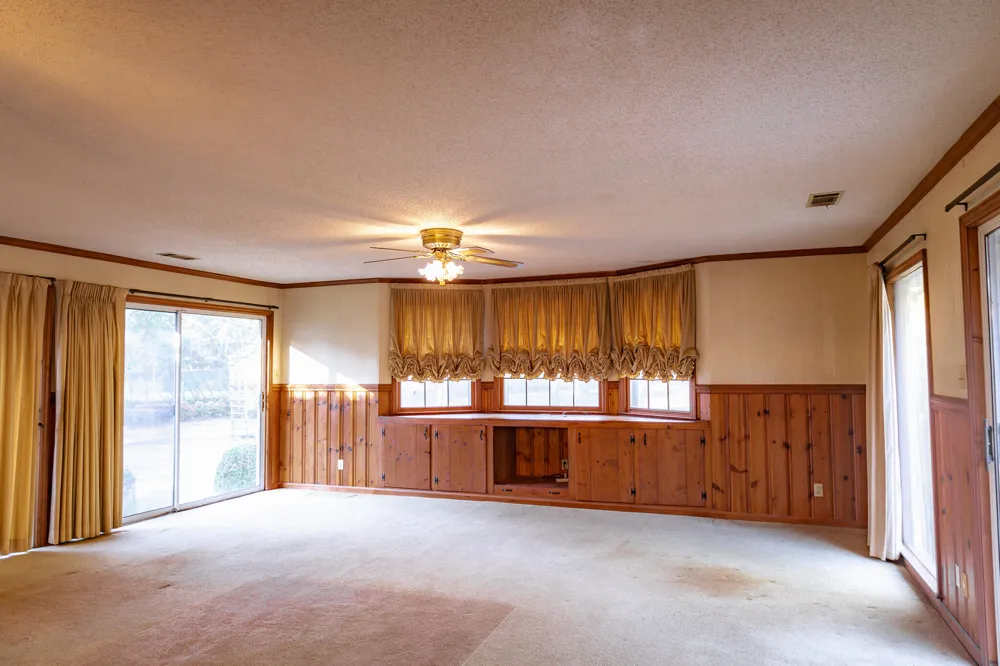 341 Azalea Avenue Millen, GA 30442