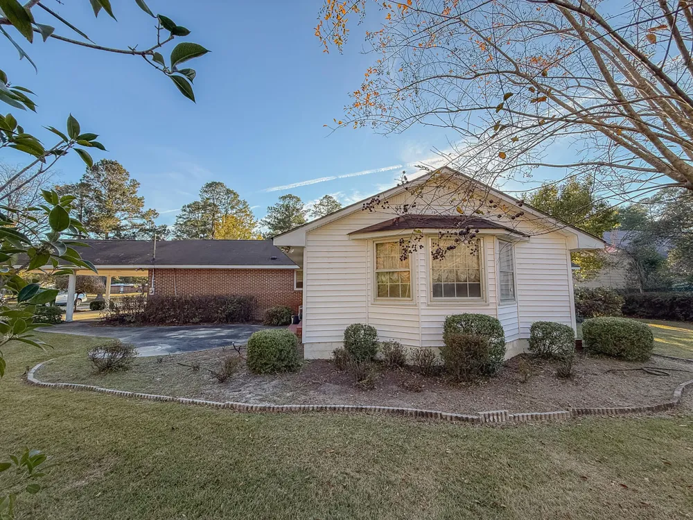 341 Azalea Avenue Millen, GA 30442
