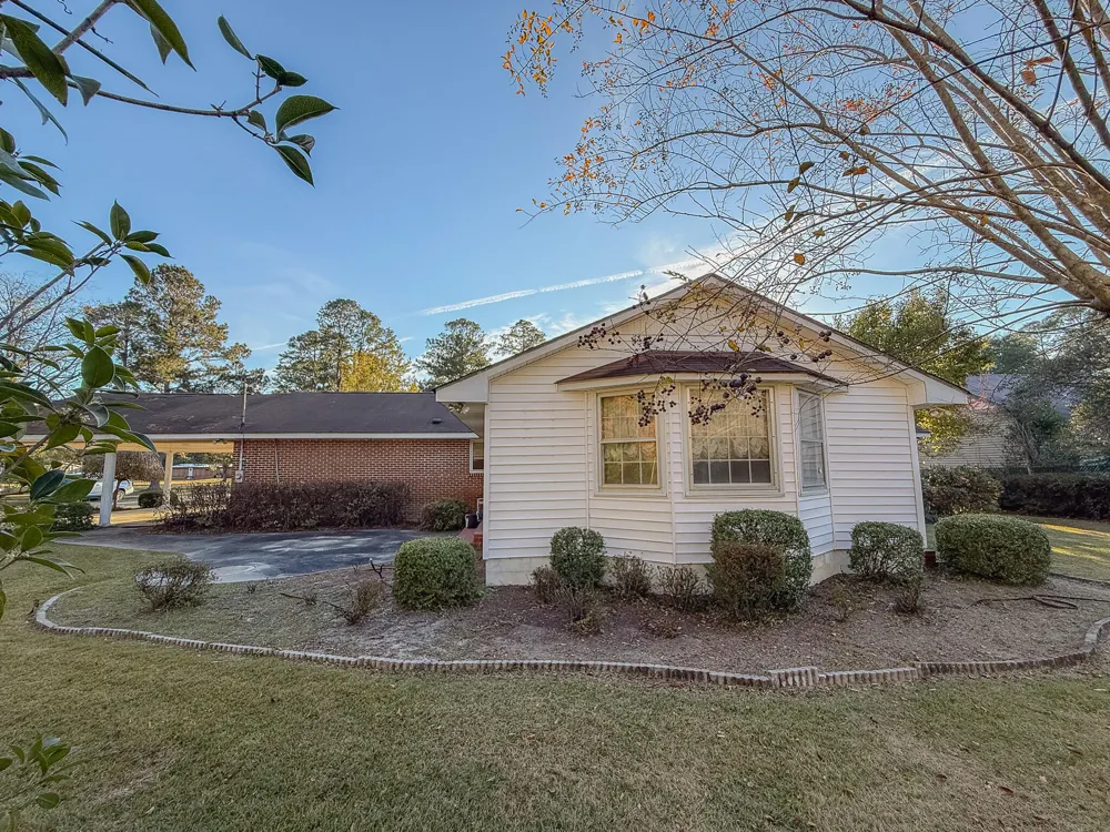 341 Azalea Avenue Millen, GA 30442