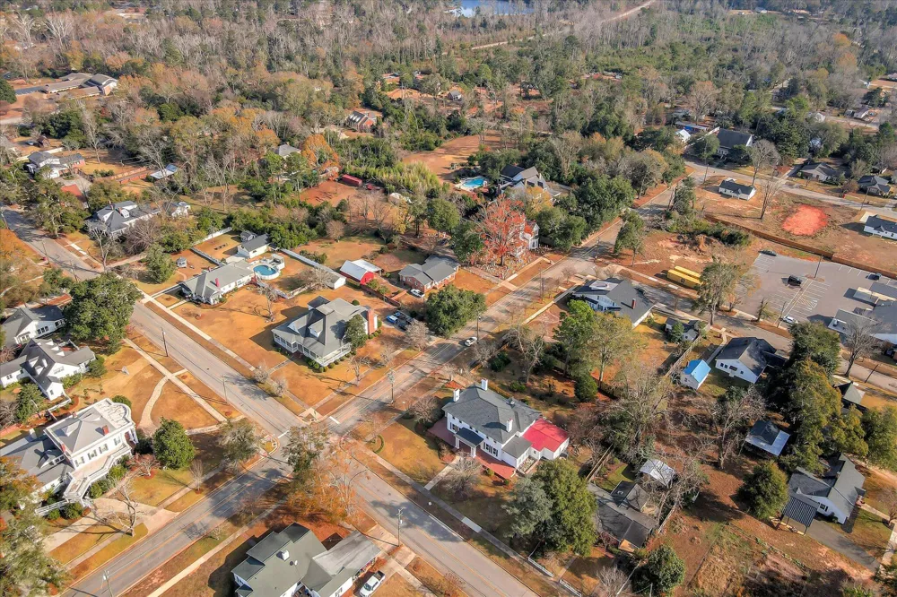 708 Mulberry Street Louisville, GA 30434