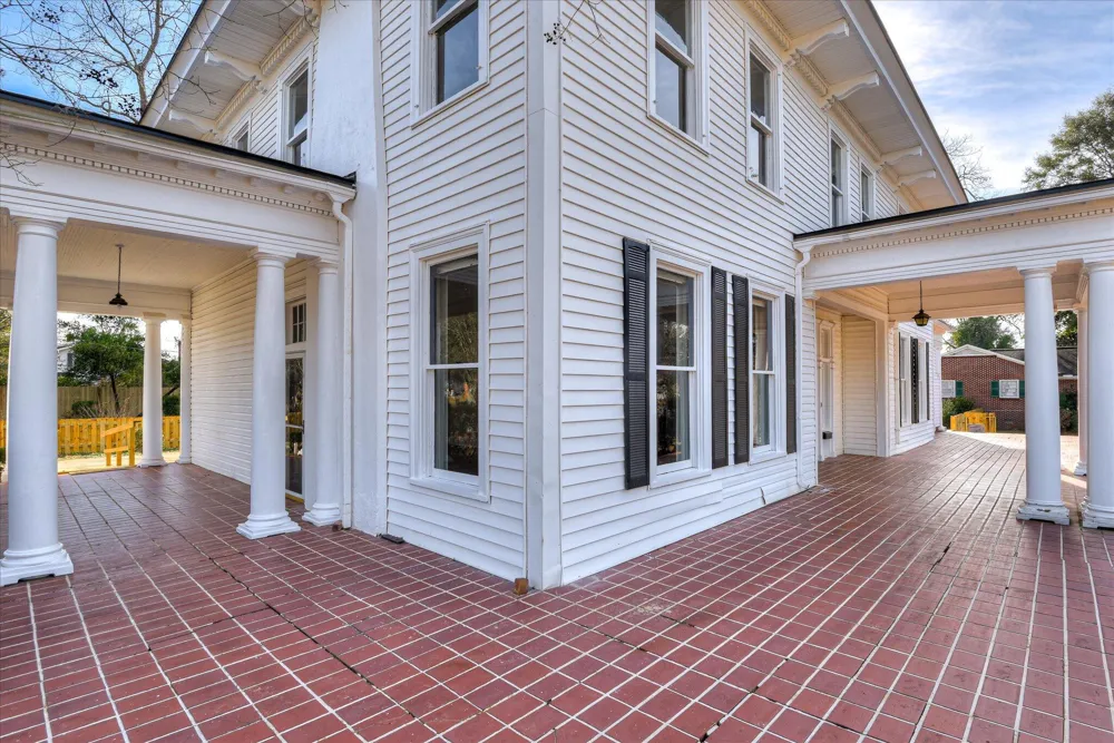 708 Mulberry Street Louisville, GA 30434